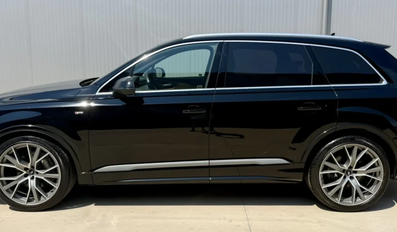 
								Audi Q7 55TFSI Technik S line full									