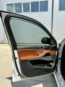 
										BMW X7 40i xDrive M Pro Package full									