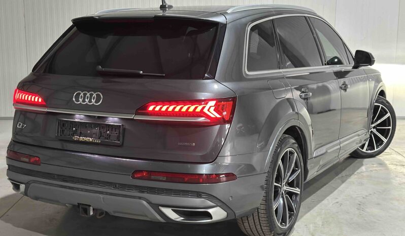 
								Audi Q7 55TFSI Technik full									