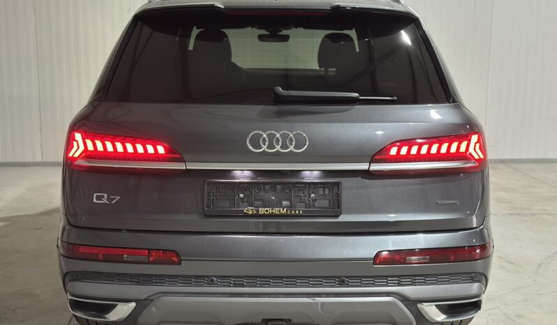 
								Audi Q7 55TFSI Technik full									