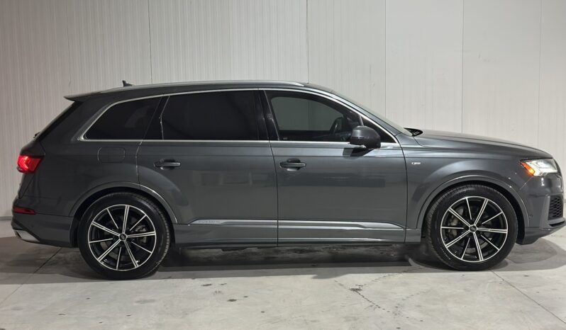 
								Audi Q7 55TFSI Technik full									