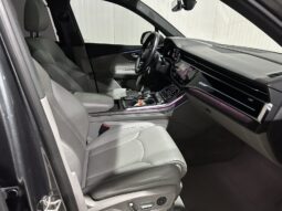 
										Audi Q7 55TFSI Technik full									