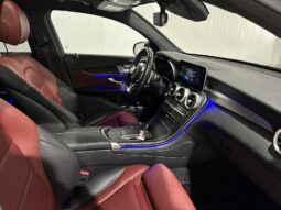
										Mercedes-Benz GLC 300 Coupe full									