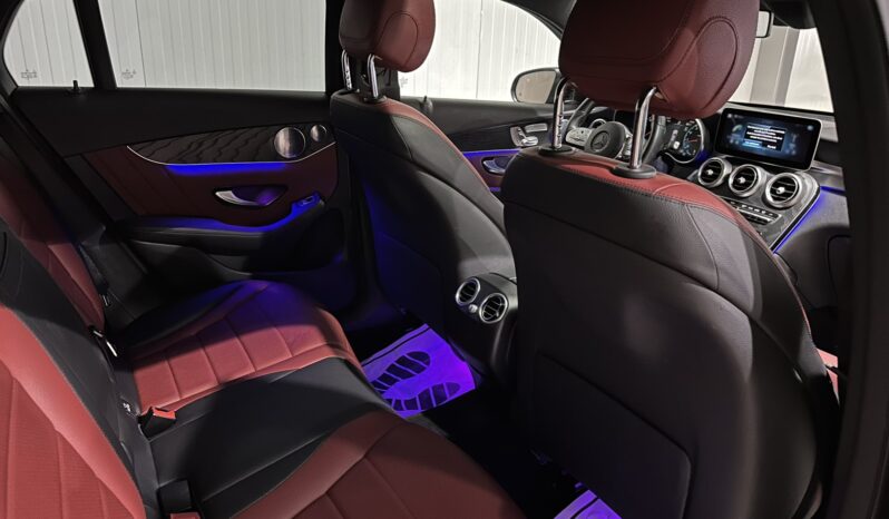 
								Mercedes-Benz GLC 300 Coupe full									