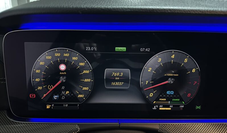 
								Mercedes-Benz CLS 53 AMG full									
