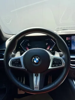 
										BMW 330 xDrive M Package full									