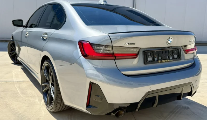 
								BMW 330 xDrive M Package full									