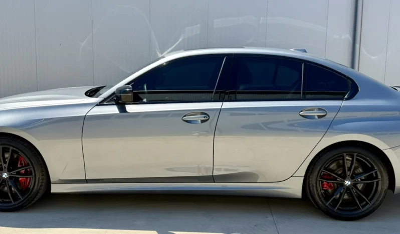 
								BMW 330 xDrive M Package full									