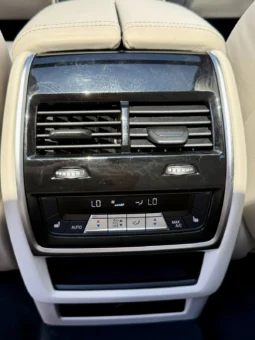 
										BMW X5 40i xDrive M Package full									