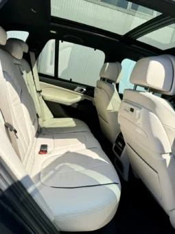 
										BMW X5 40i xDrive M Package full									