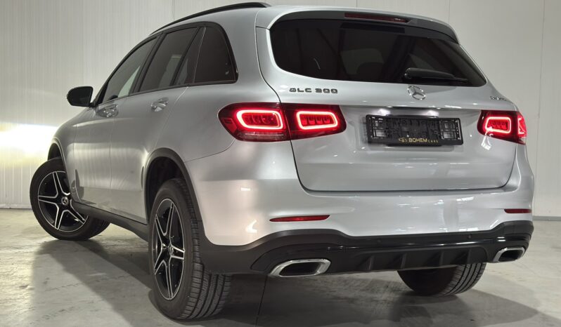 
								Mercedes-Benz GLC 300 AMG Package full									