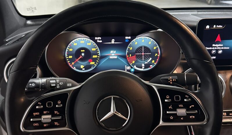 
								Mercedes-Benz GLC 300 AMG Package full									