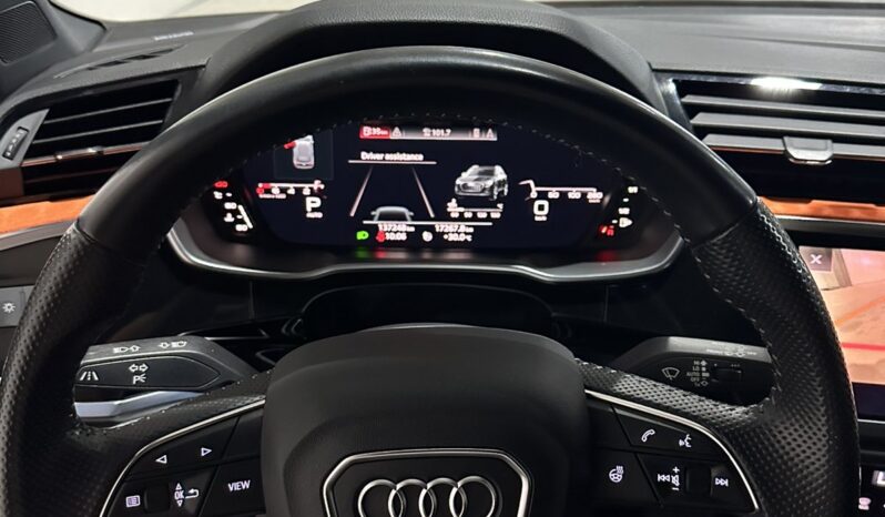 
								Audi Q3 TECHNIK 45TFSI full									