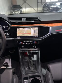 
										Audi Q3 TECHNIK 45TFSI full									