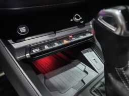 
										Audi Q3 TECHNIK 45TFSI full									