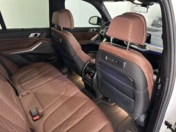 
										BMW X5 40i xDrive M Package full									