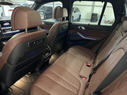 
										BMW X5 40i xDrive M Package full									