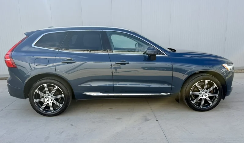 
								Volvo XC60 T6 Inscription full									
