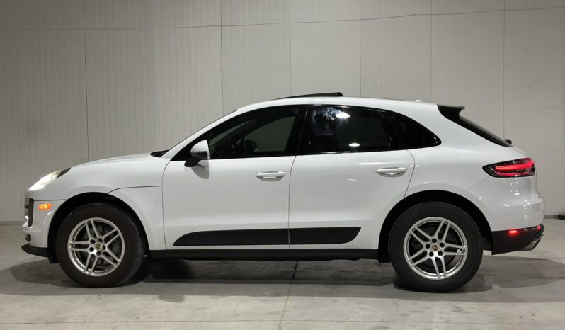 
								Porsche Macan S 30T full									