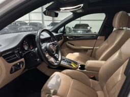 
										Porsche Macan S 30T full									
