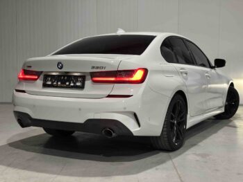 BMW 330 xDrive M Package