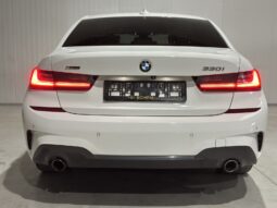 
										BMW 330 xDrive M Package full									