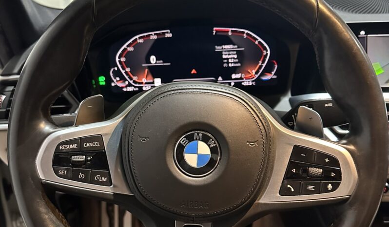 
								BMW 330 xDrive M Package full									