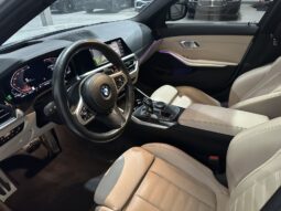 
										BMW 330 xDrive M Package full									