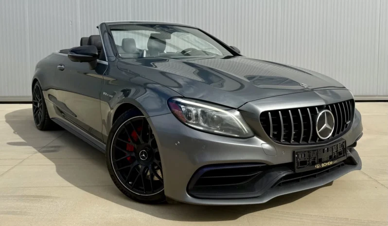 
								Mercedes-Benz C 63 AMG S Cabriolet full									