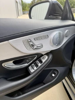 
										Mercedes-Benz C 63 AMG S Cabriolet full									