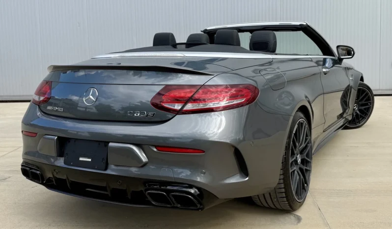 
								Mercedes-Benz C 63 AMG S Cabriolet full									
