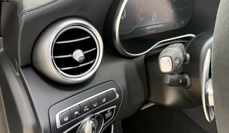 
								Mercedes-Benz C 63 AMG S Cabriolet full									