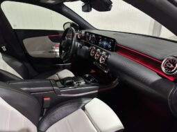 
										Mercedes-Benz CLA 250 AMG Line full									