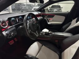 
										Mercedes-Benz CLA 250 AMG Line full									